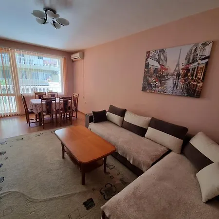 нашето място *