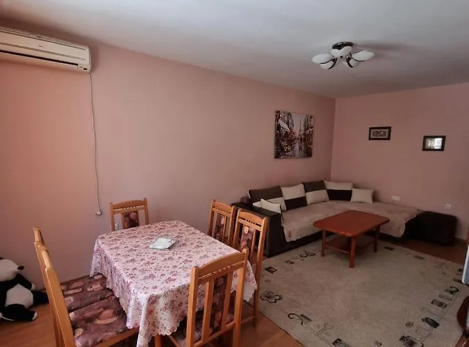 Apartman нашето място