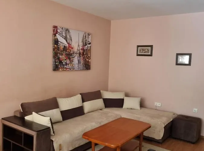 нашето място